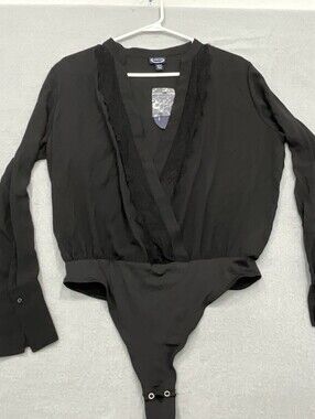 Scoop Bodysuit Womens Medium Black Lace Trim Long Sleeve V Neck NWT